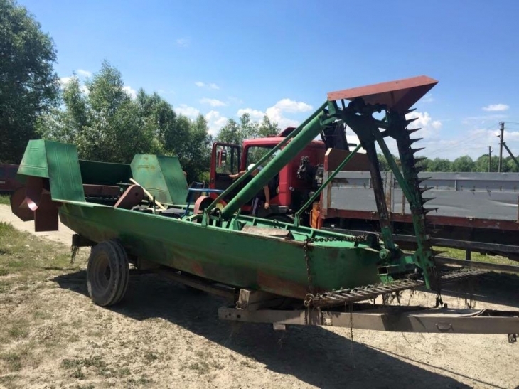 Результат пошуку зображень за запитом "косіння водоростей на франківському озері"