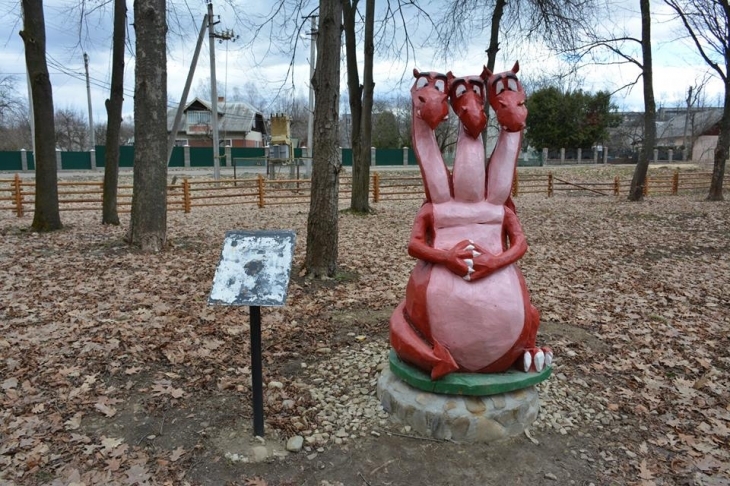 http://kurs.if.ua/media/gallery/full/0/3/03_18188.jpg
