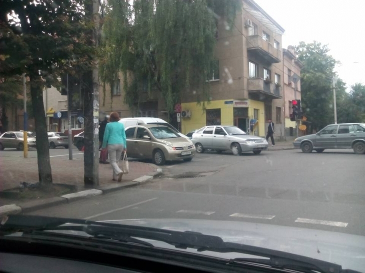 http://kurs.if.ua/media/gallery/full/1/1/11952040_10205135999539221_5612604849764885934_n.jpg