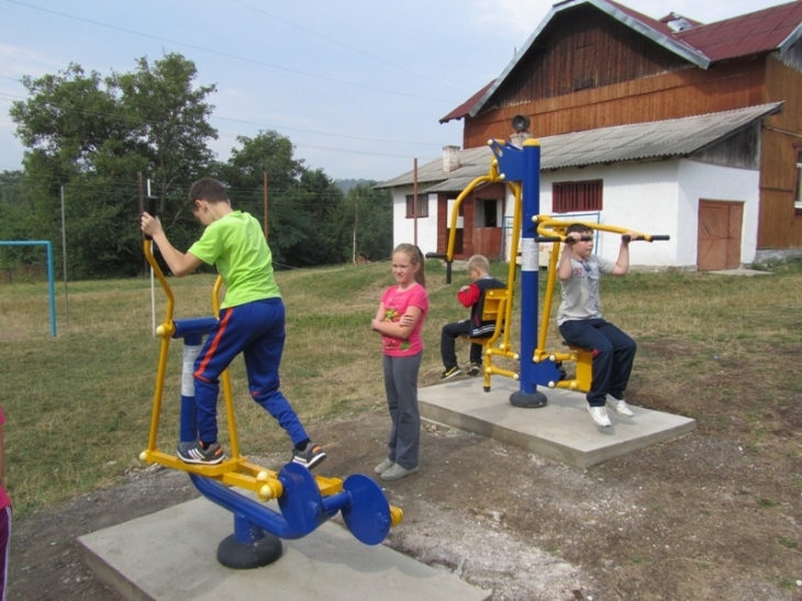 http://kurs.if.ua/media/gallery/full/1/8/18092015005.jpg