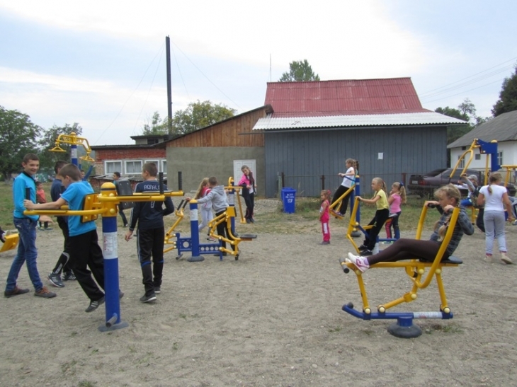 http://kurs.if.ua/media/gallery/full/1/8/18092015010.jpg
