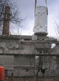http://kurs.if.ua/media/gallery/full/f/6/f6_troley_14_03.jpg