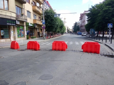 Результат пошуку зображень за запитом "перекриття руху"