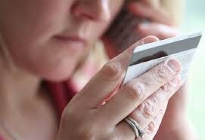 Результат пошуку зображень за запитом "Прикарпатки стали жертвами телефонних шахраїв"