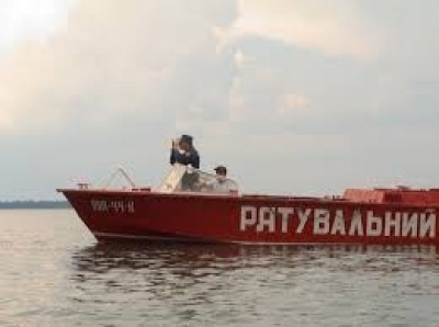 Результат пошуку зображень за запитом "рятувальники біля водойм"
