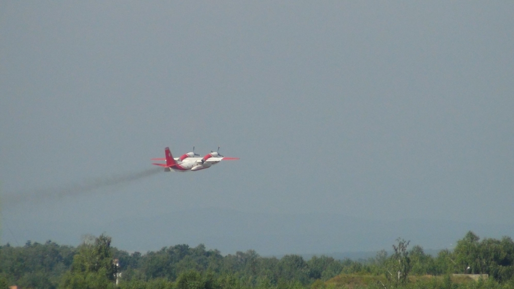 Прикарпатські рятувальники вчаться гасити лісові пожежі з літаків та гелікоптерів 7