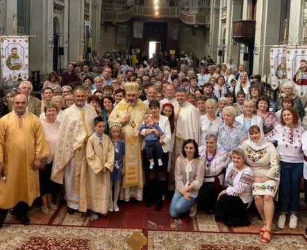 Коломийський єпископ очолив урочисте богослужіння в італійському храмі 5