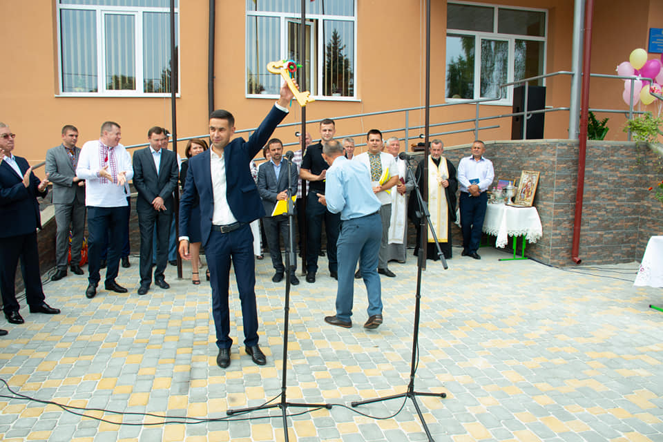 У Хриплині відкрили новозбудовану школу 6