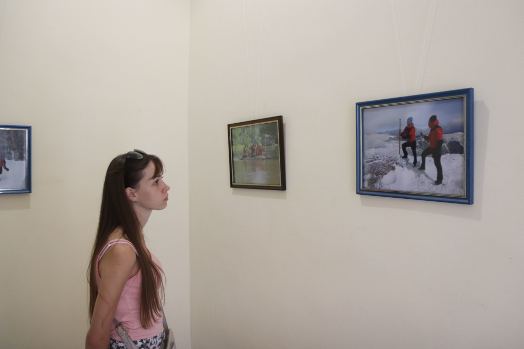 У Франківську відкрили виставку світлин про роботу рятувальників 17