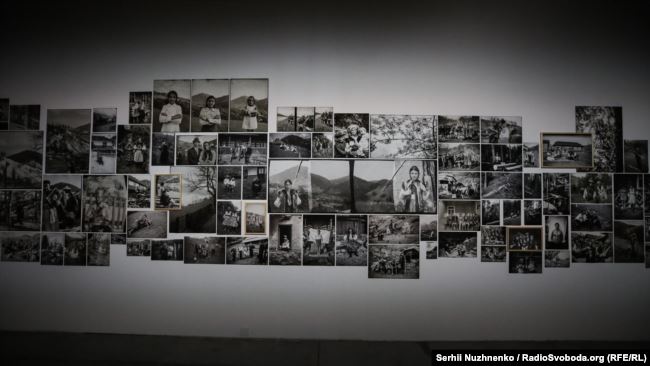 Гуцульська "людина Відродження": у "Мистецькому Арсеналі" відкрили виставку Параски Плитки-Горицвіт 1