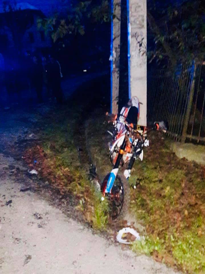 На Калущині у ДТП загинули два підлітки 1