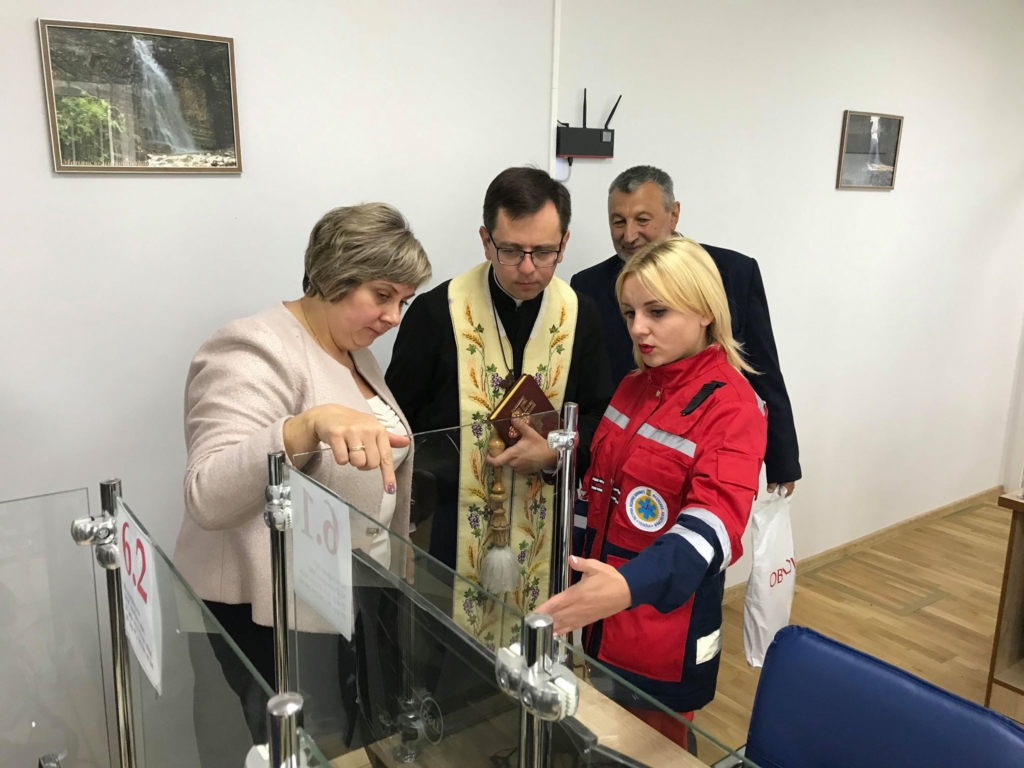 У Франківську відкрили диспетчерську Обласного центру екстреної меддопомоги 14