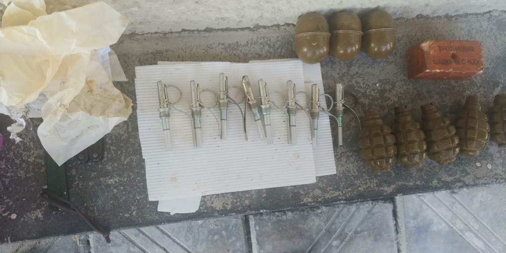 На Франківщині СБУ затримала військового, що продавав гранатомети, гранати і тротилові шашки 1