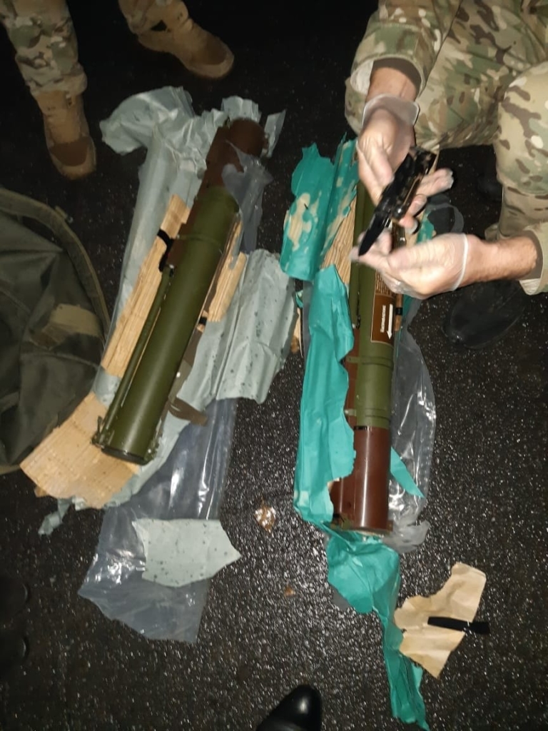 На Франківщині СБУ затримала військового, що продавав гранатомети, гранати і тротилові шашки 3