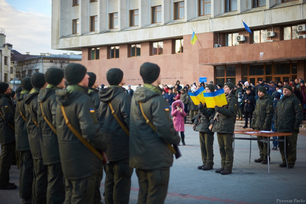 У Франківську 66 нацгвардійців присягнули на вірність українському народу 3