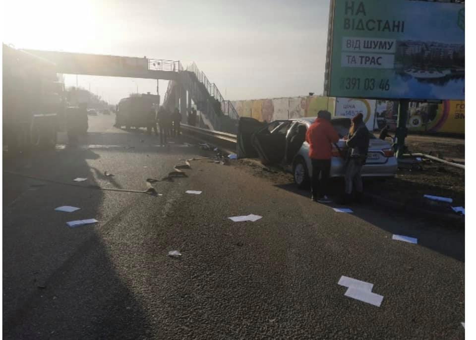 Уповноважений Зеленського потрапив у ДТП – він і дитина в важкому стані 1