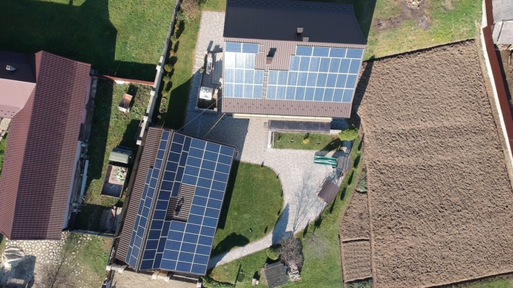 Сонячну електростанцію для дому потужністю 30 кВт встановлено в Ланчині 1
