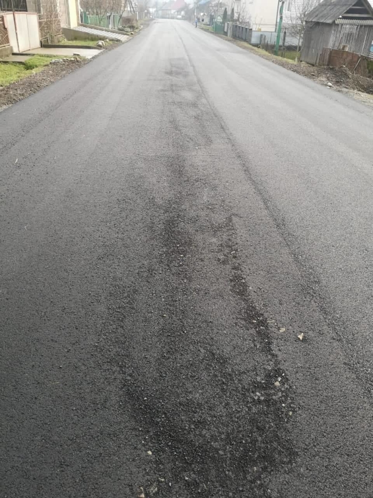 Чому не ремонтують дорогу Яблунів – Делятин: як вінницька фірма заблокувала ремонт доріг на Франківщині 2