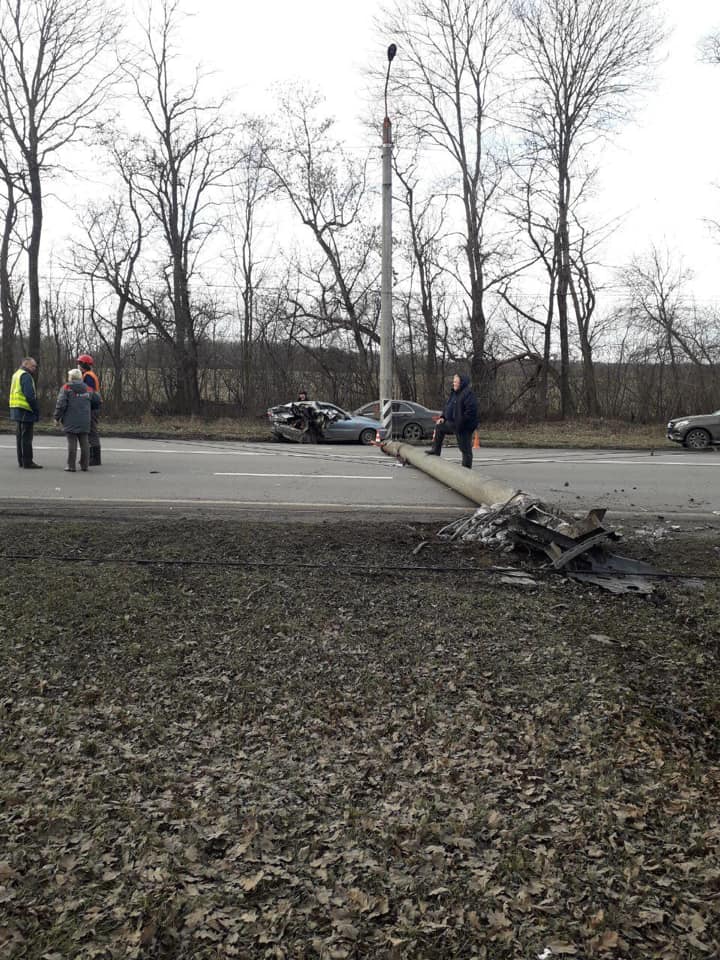 В аварії у Ямниці травмувалися двоє людей 1