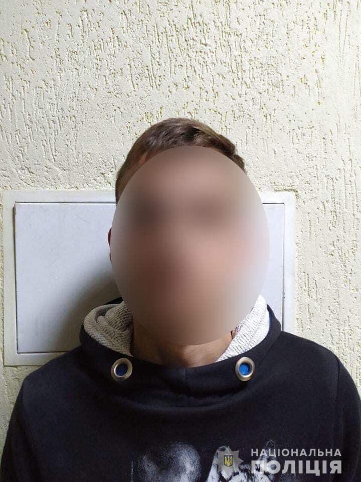 На Франківщині затримали 17-річного хлопця, який скоїв 15 крадіжок 1