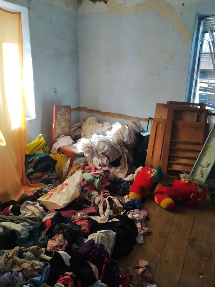 На Франківщині виявили дві сім'ї, де батьки не доглядають за дітьми 2