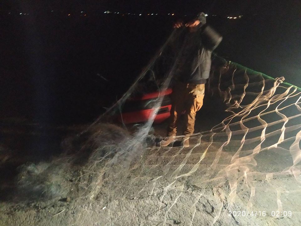 Рибпатруль вночі спіймав браконьєрів на Бурштинському водосховищі 1