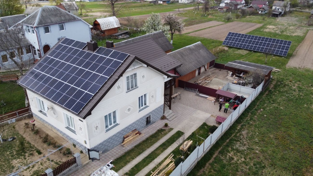 Замовити сонячну електростанцію для дому