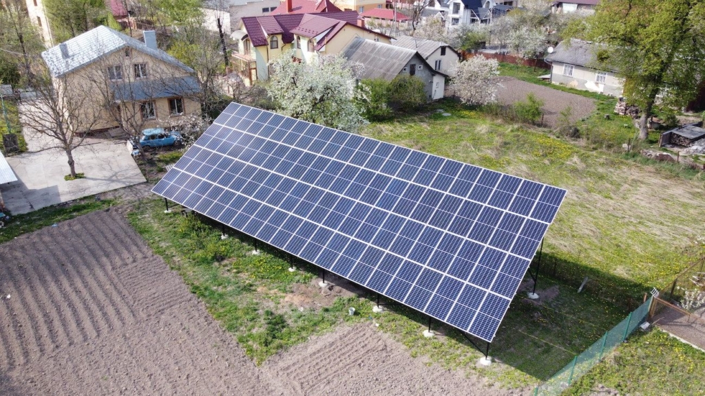 Сонячна електростанція від компанії Еко Енергія