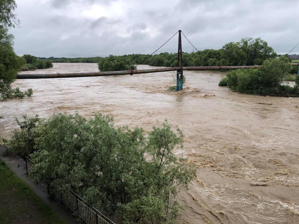 Марцінків показав наслідки негоди на дамбах Франківська та у селах ОТГ 4