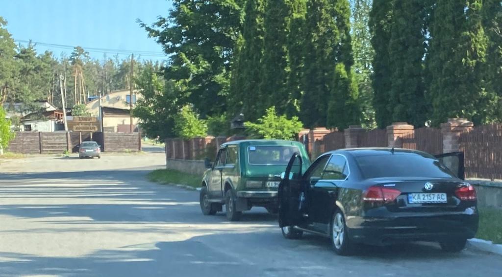 "Європейська Солідарність" заявила про незаконне стеження за Порошенком 1