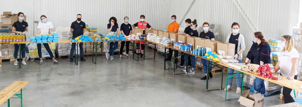 Понад 10 тонн продуктів: потребуючі прикарпатці отримали допомогу від мальтійців 3