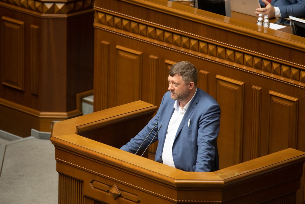 Олександр Корнієнко, голова партії «Слуга Народу»