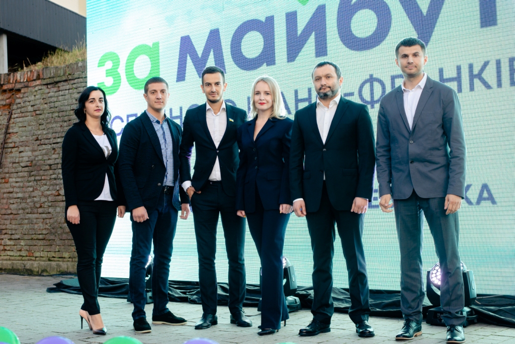 В Івано-Франківську партія «За майбутнє» представила кандидатів у міську раду 3