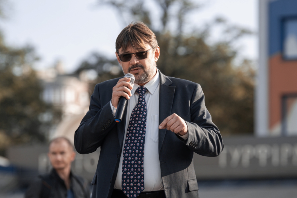 "Тоді люди перестали боятися": у Франківську пригадали, як місто звільнили від Леніна 9
