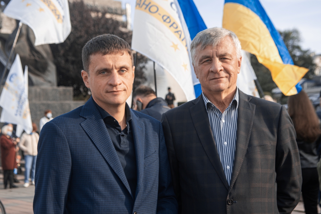 "Тоді люди перестали боятися": у Франківську пригадали, як місто звільнили від Леніна 4