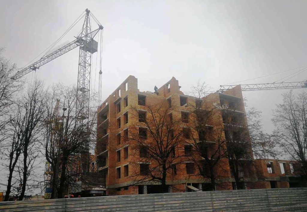 "Цей район стане окрасою міста": у Франківську розпочали будівництво житлового комплексу "Княгинин" 1