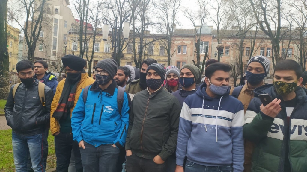 У Франківську студенти-індуси потерпають від нападів пакистанців 1