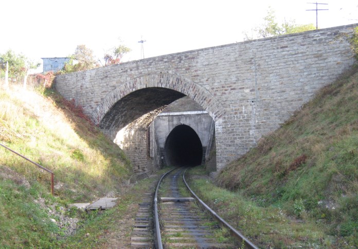 На Прикарпатті влаштовують забіг по маршруту австрійської залізниці 2