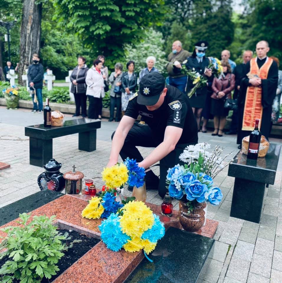 У Франківську вшанували пам’ять правоохоронців, які загинули під Слов'янськом 3