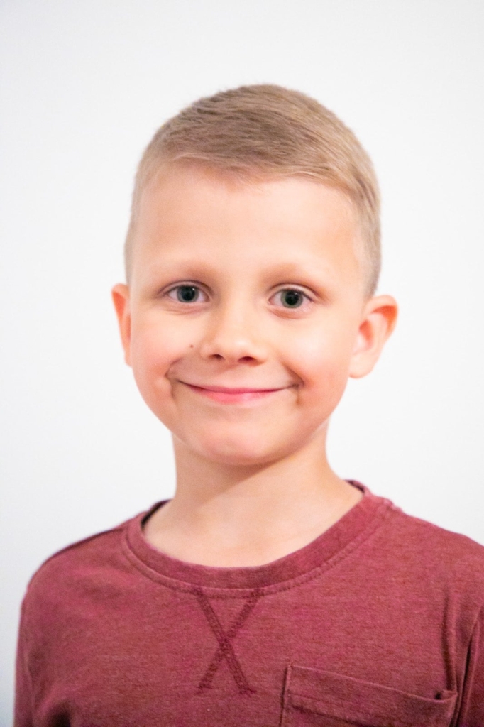 Семирічному Костику, у якого виявили рак, потрібна допомога – хлопчик в реанімації 1