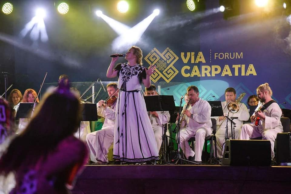 Форум Via Carpatia у Верховині відкрили драмою-концертом Галини Баранкевич 3