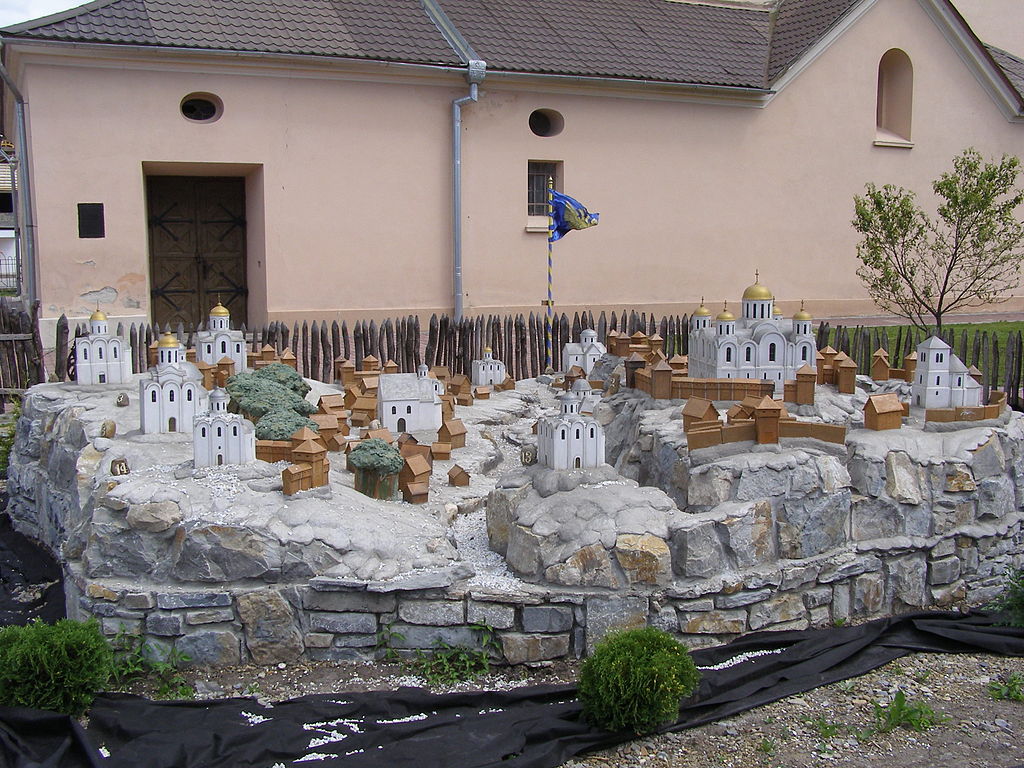 Новий храм у Галичі на Замковій горі посвятить патріарх Святослав 2