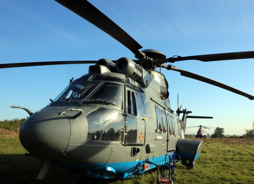 В злагоді з вітром: нацгвардійці на французьких вертольотах вчаться у Карпатах 1