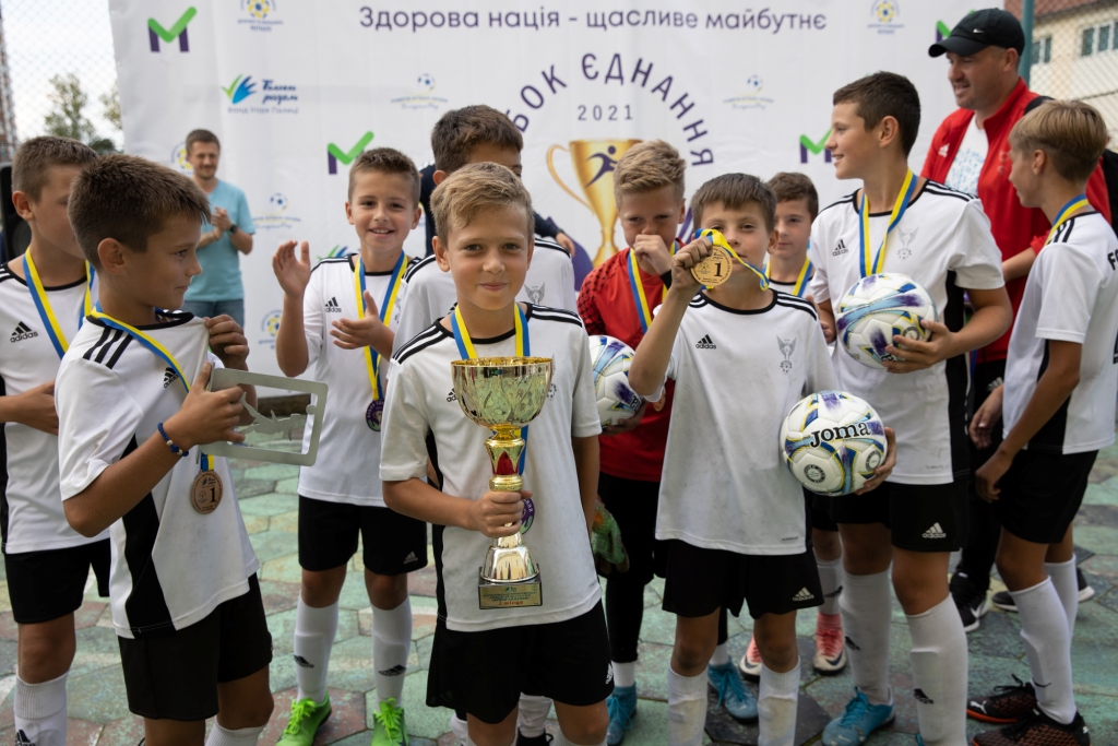 На Прикарпатті відбувся дитячий футбольний турнір «Кубок єднання-2021» 5