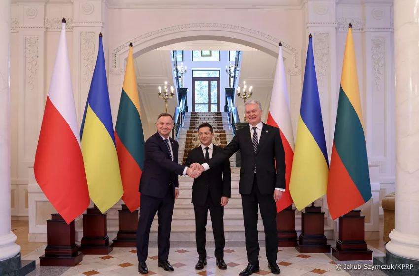 Президенти Польщі, Литви і України в Гуті