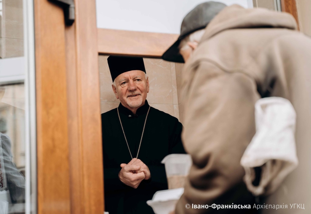 Франківський Карітас приготував Святу вечерю та Різдвяний обід для нужденних 1