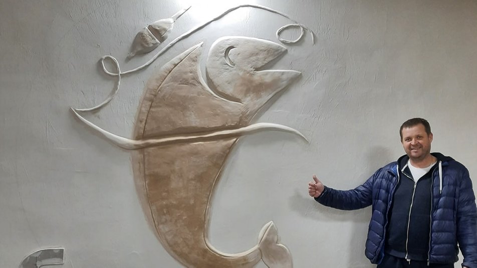 Віталій Яцяк відкрив рибальський клуб-музей у Франківську