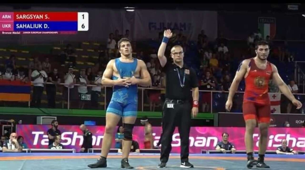Коломиянин завоював бронзу на чемпіонаті Європи з вільної боротьби 1