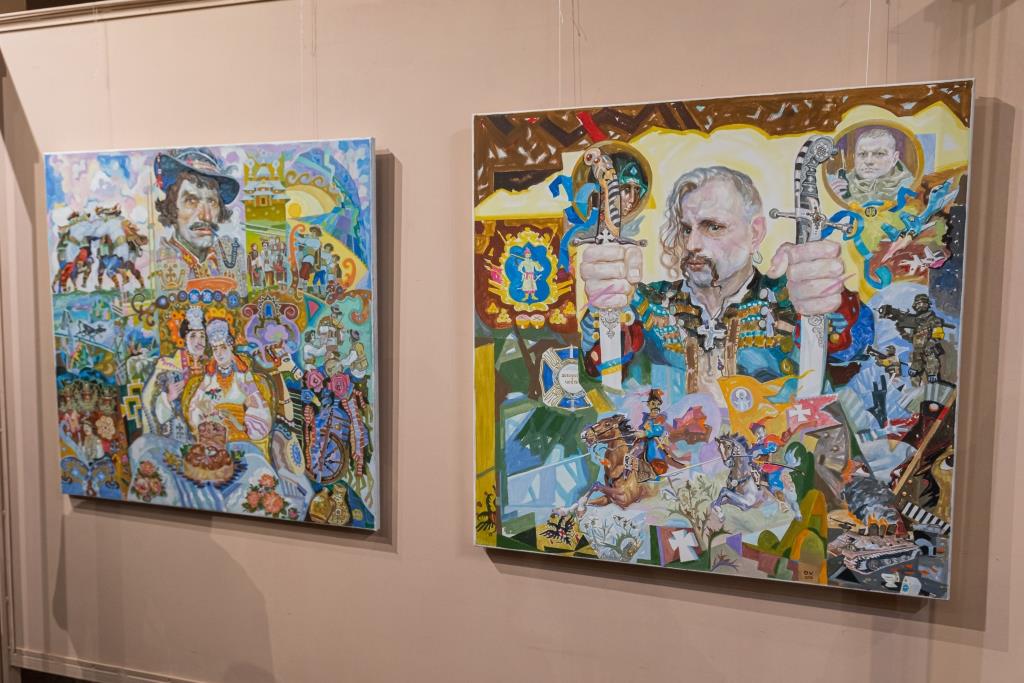 "Мої сини на фронті, а я тут захищаю Україну пензлем": як франківські художники наближають перемогу 10
