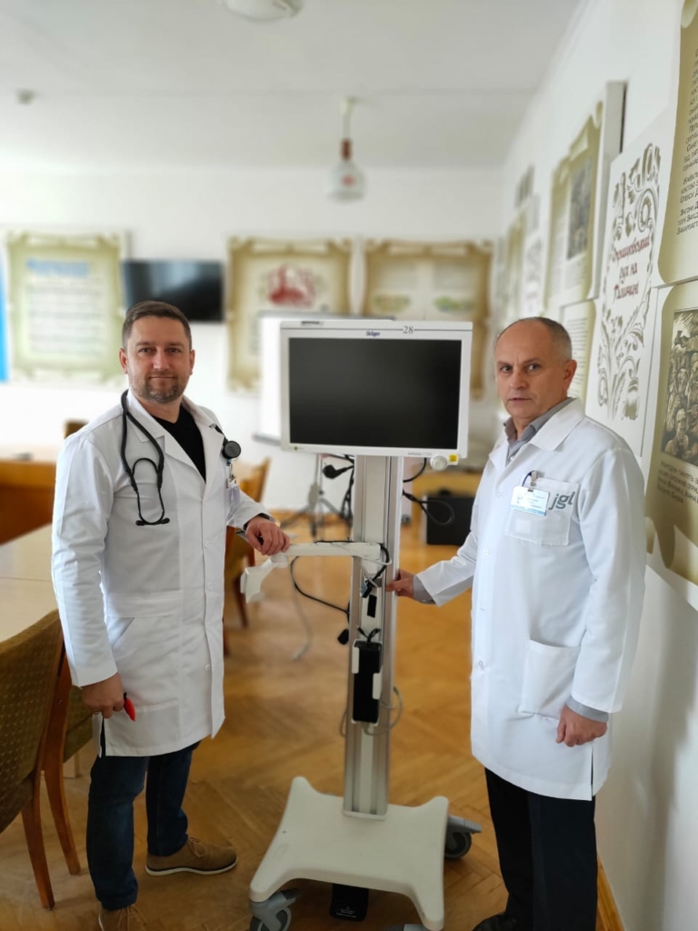 В реанімацію Обласної дитячої лікарні передали нове обладнання 1